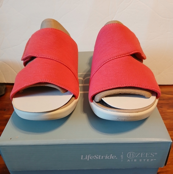 LifeStride With BZEES Air Step Slides Women's Size 10 Wide - Picture 4 of 10